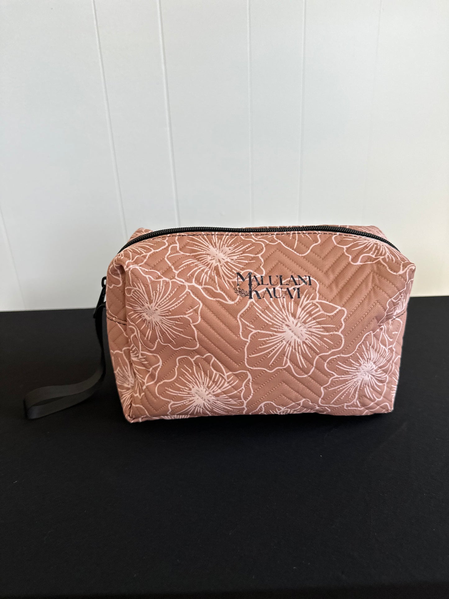 Duffle and pouch set (Lola Collection)
